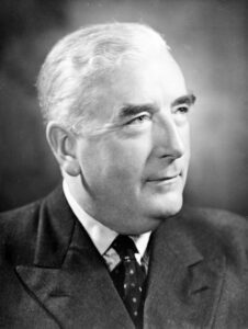 Robert_Menzies_11223407_tcm11-27210