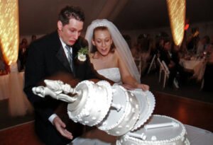 joke-funny-photo-Wedding-Cake-FAIL